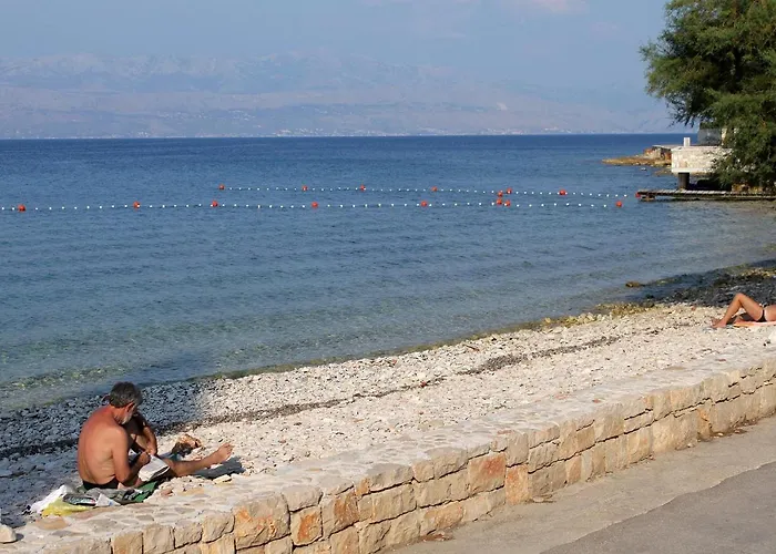 With Parking Space Sutivan, Brac - 745 Appartamento Sutivan