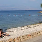 With Parking Space Sutivan, Brac - 745 Daire Sutivan