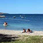 Daire With Parking Space Sutivan, Brac - 745