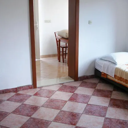 With Parking Space Sutivan, Brac - 745 Lägenhet Sutivan